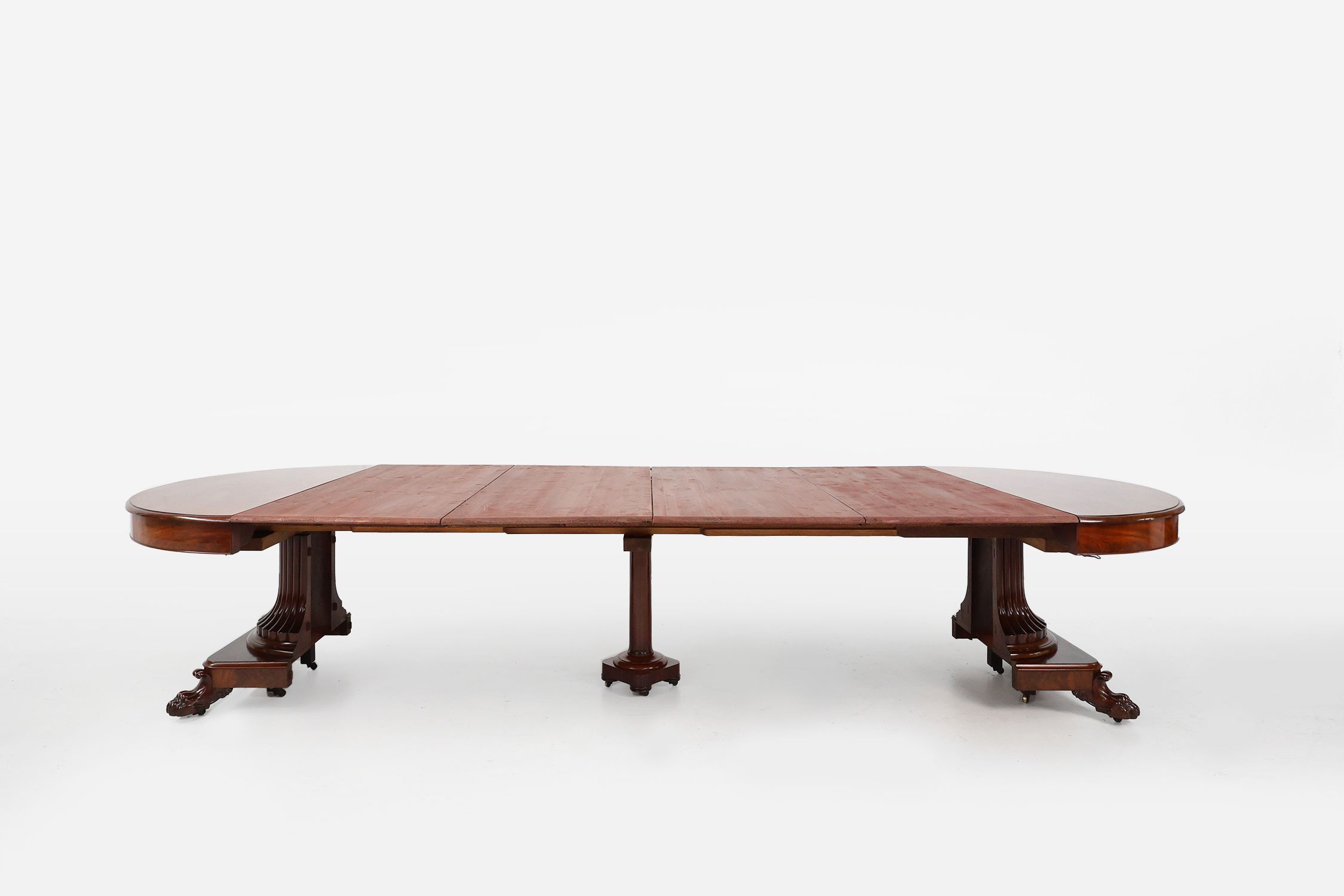 Extendable Antique English Dining Table in Victorian style, ca. 1830thumbnail